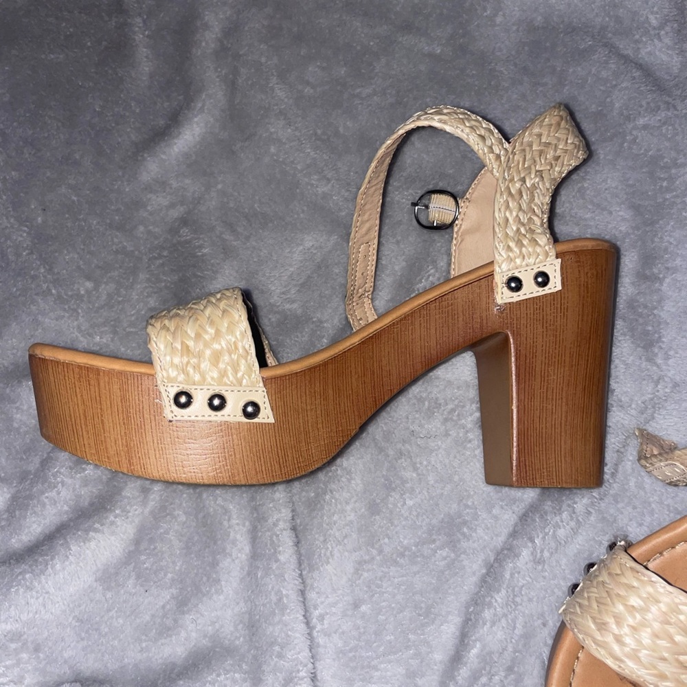 Wedges - Picture 2 of 2